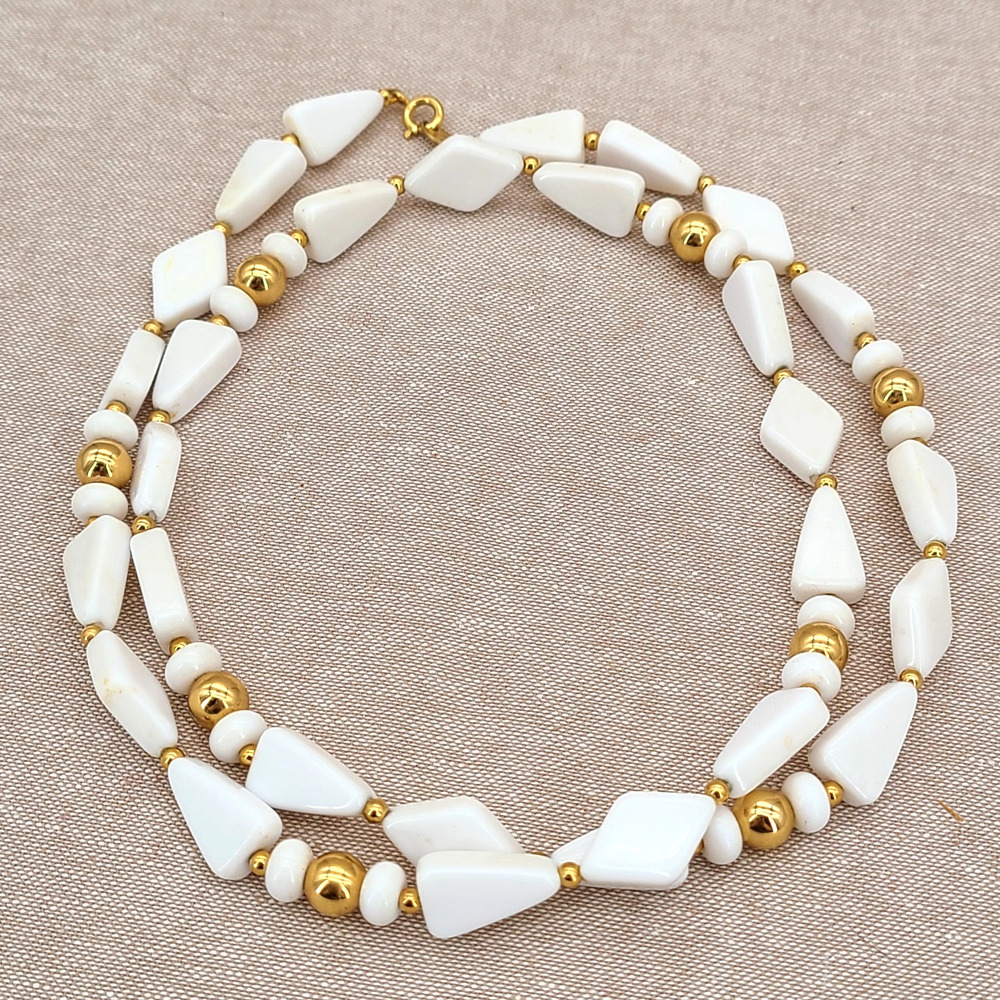 Trifari‎ Opera Necklace White Geometric Lucite Beads Gold Tone Balls